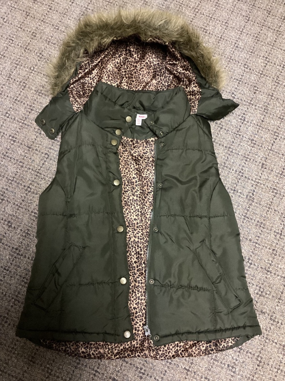 Bongo Olive Green Puffer Vest with Leopard Print & Faux Fur Hood Size Girls L